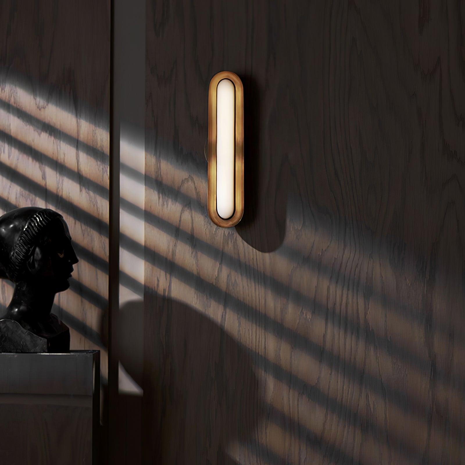 Capsule Frosted LED Wall Light / ∅ 5.1″ x H 18.1″ / Dia 13cm x H 46cm / Gold & Frosted white / Cool White