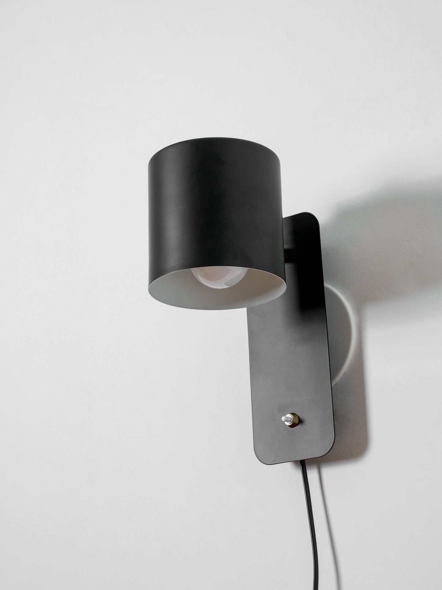 Rotatable Cylinder Plug-In Wall Light